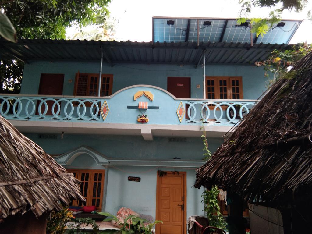Bobby Guest House Hampi Esterno foto